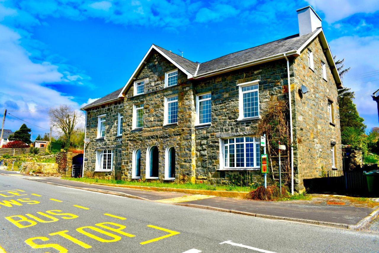 Spacious Garden Flat In Snowdonia National Park Brynkir Bagian luar foto